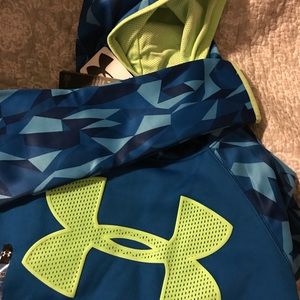 Under Armour Youth Small Hoodie